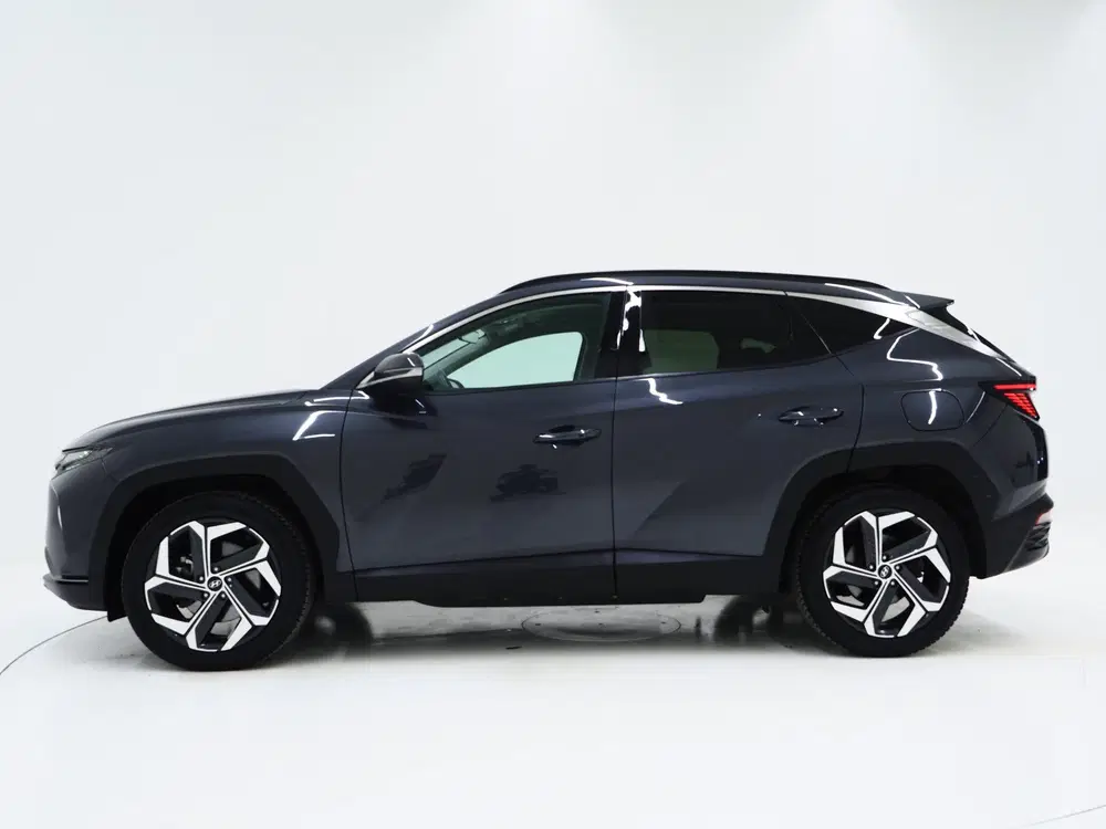 Hyundai TUCSON 1.6 T-GDI PHEV 4WD uit 2022, foto 2