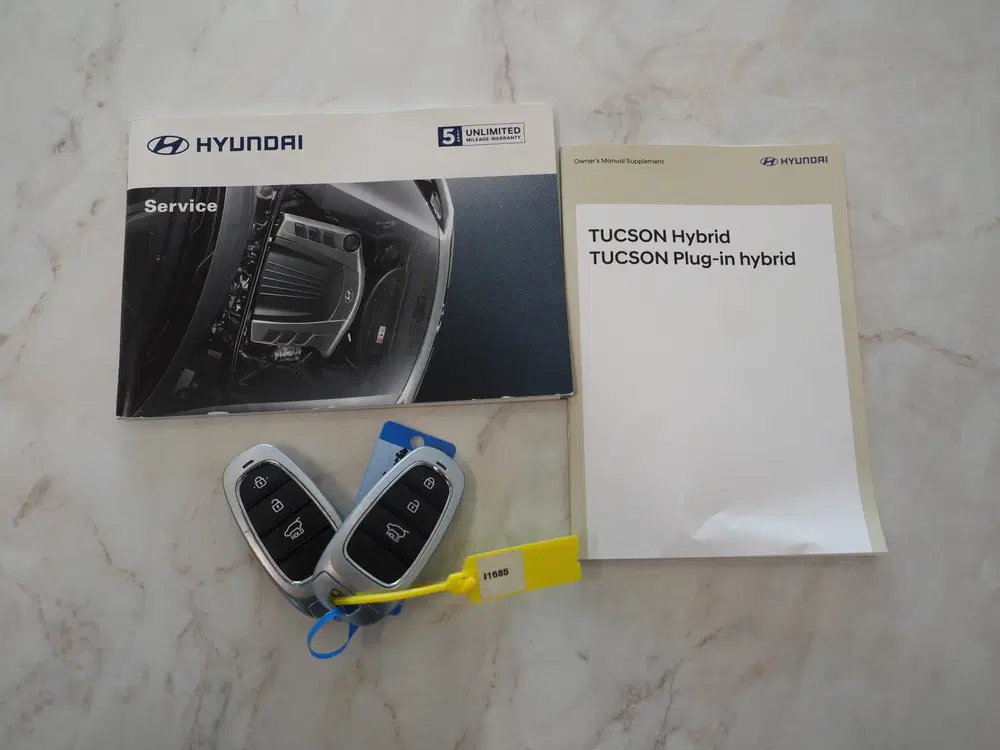 Hyundai TUCSON 1.6 T-GDI PHEV 4WD uit 2022, foto 8