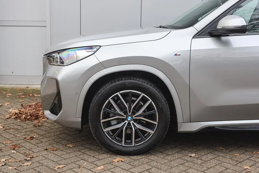BMW X1 sDrive18i M Sport Automaat uit 2025, foto 4