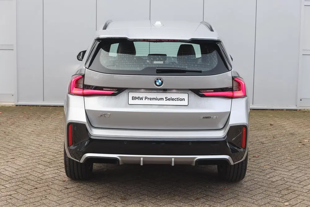 BMW X1 sDrive18i M Sport Automaat uit 2025, foto 6