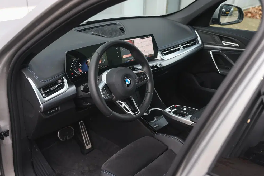BMW X1 sDrive18i M Sport Automaat uit 2025, foto 9