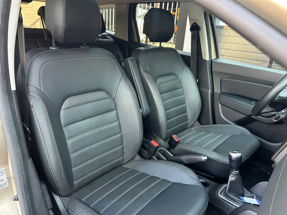 Dacia Duster 1.0 TCe Bi-Fuel Prestige Carplay uit 2020, foto 6