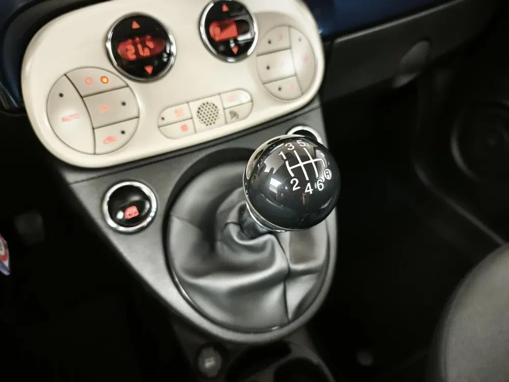 Fiat 500 1.0 Hybrid uit 2023, foto 15