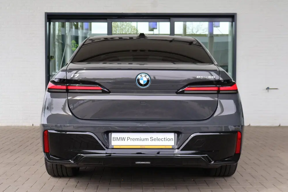 BMW i7 eDrive50 uit 2026, foto 4