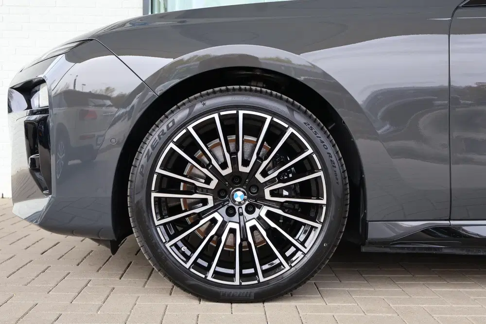 BMW i7 eDrive50 uit 2026, foto 8