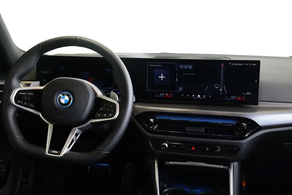 BMW 3-serie Touring 330e M Sport uit 2026, foto 12