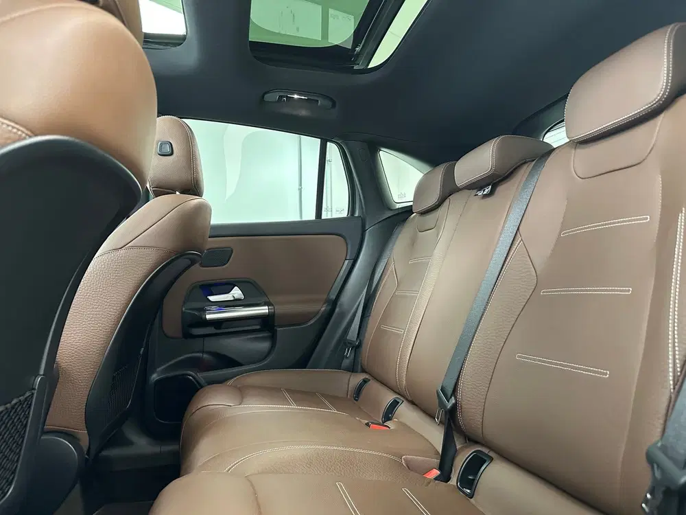 Mercedes-Benz GLA GLA 200 AMG Premium Plus uit 2020, foto 8