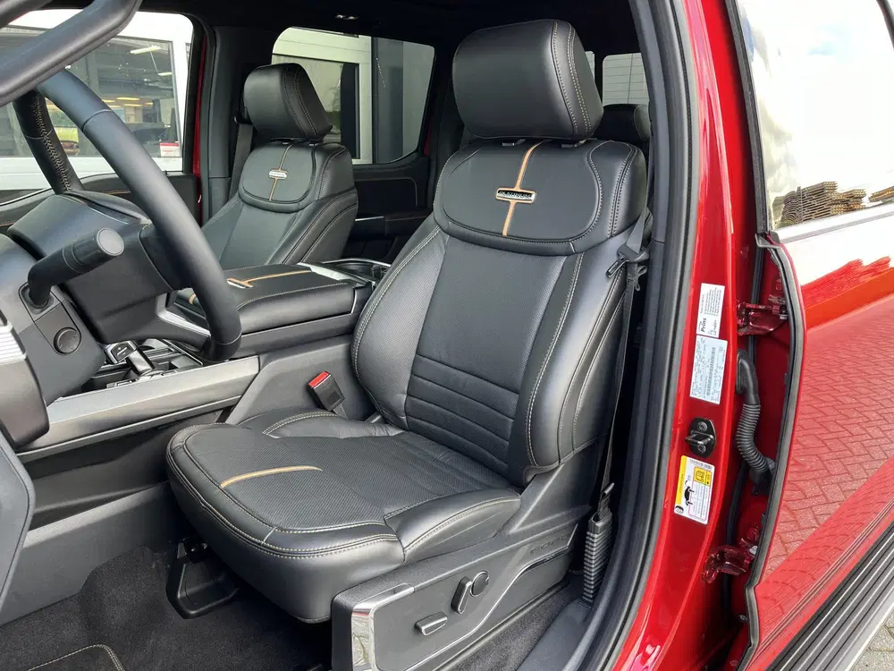 Ford F 150 USA F-150 Platinum EcoBoost 406PK SuperCre uit 2024, foto 15