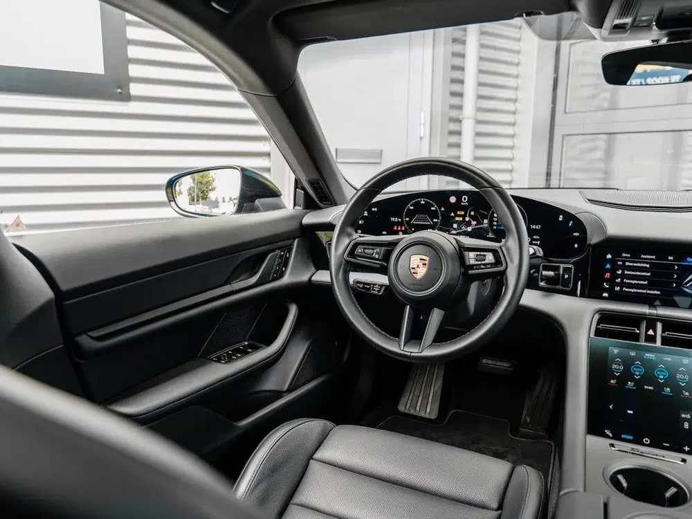 Porsche Taycan Sport Turismo 4S Performance 93 kWh uit 2023, foto 11