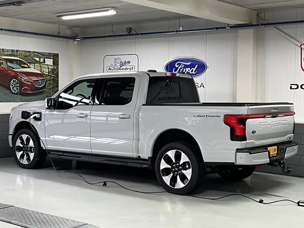 Ford F 150 USA F-150 Lightning Platinum Extended Rang uit 2026, foto 15