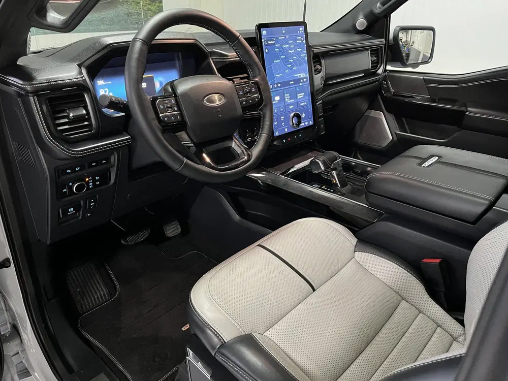 Ford F 150 USA F-150 Lightning Platinum Extended Rang uit 2026, foto 2