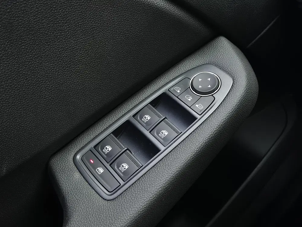 Mitsubishi Colt 1.6 HEV Intense uit 2026, foto 15
