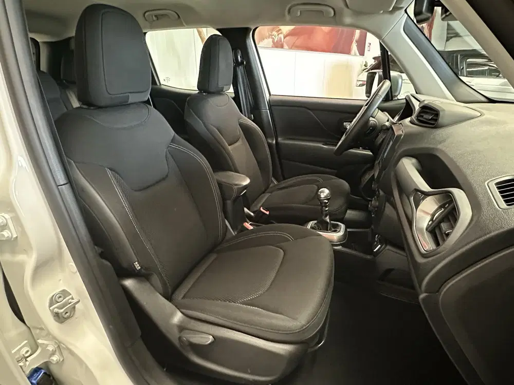 Jeep Renegade 1.0T 120PK LIMITED NAVIGATIE ADAPTIVE CRUI uit 2021, foto 15