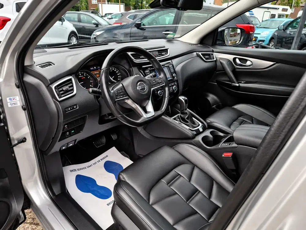 Nissan Qashqai 1.3 DIG-T Tekna+ Trekhaak Panoramadak 360° uit 2021, foto 10