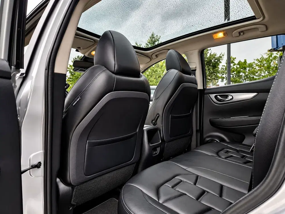 Nissan Qashqai 1.3 DIG-T Tekna+ Trekhaak Panoramadak 360° uit 2021, foto 11