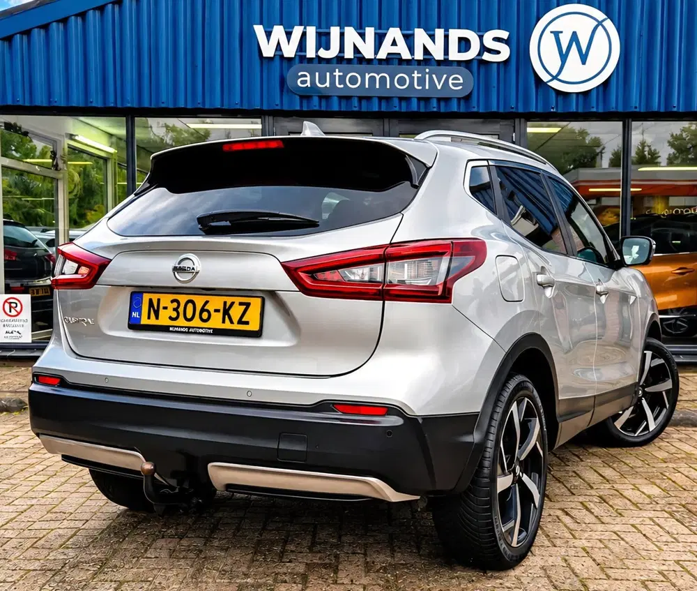 Nissan Qashqai 1.3 DIG-T Tekna+ Trekhaak Panoramadak 360° uit 2021, foto 3