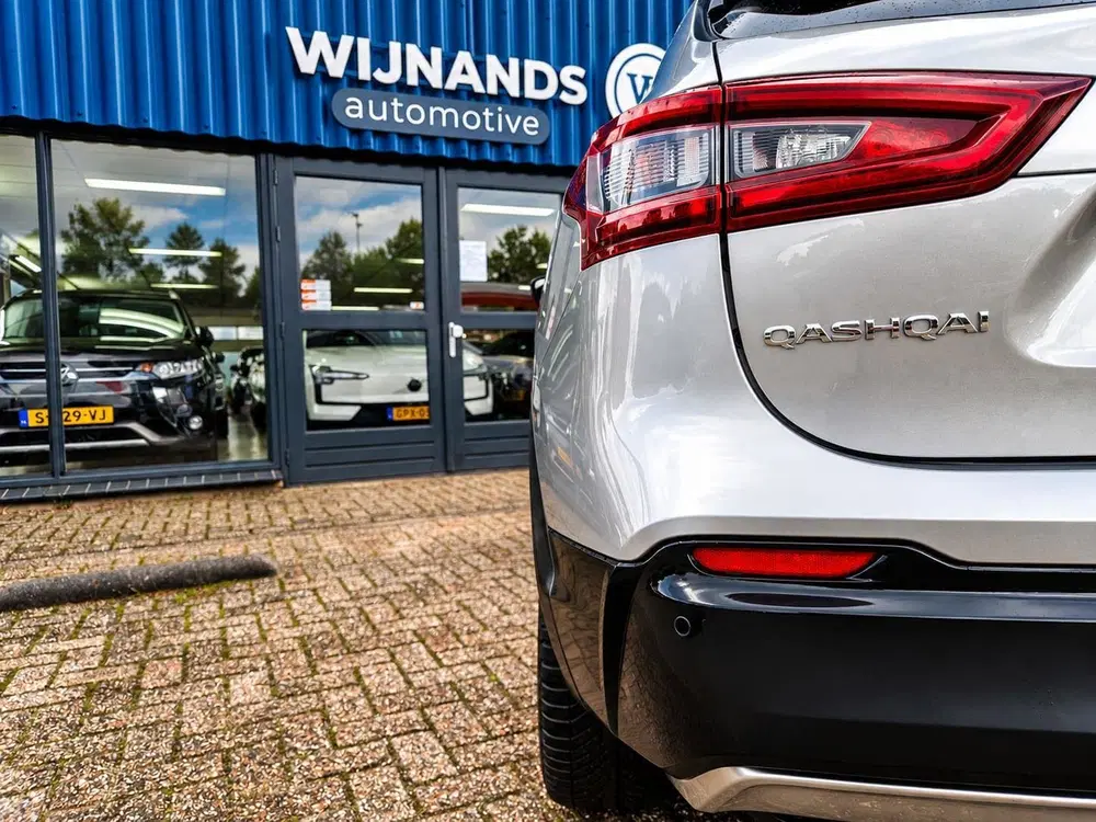 Nissan Qashqai 1.3 DIG-T Tekna+ Trekhaak Panoramadak 360° uit 2021, foto 4