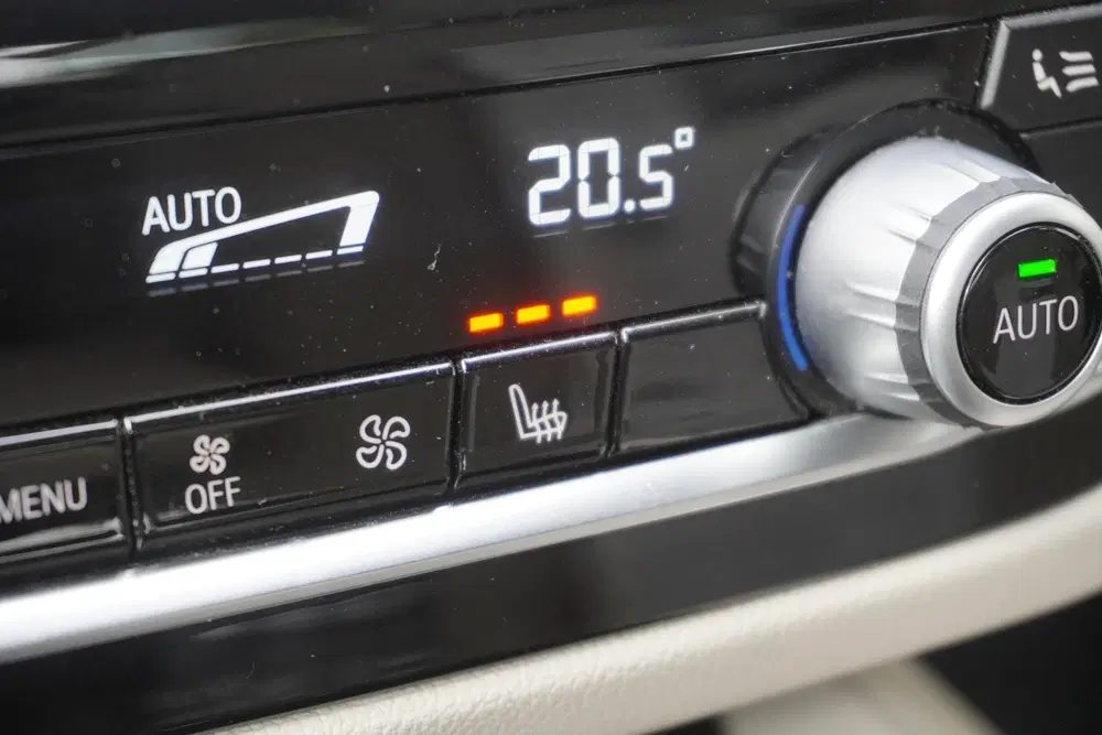 BMW 5-serie 530i Sedan uit 2020, foto 14