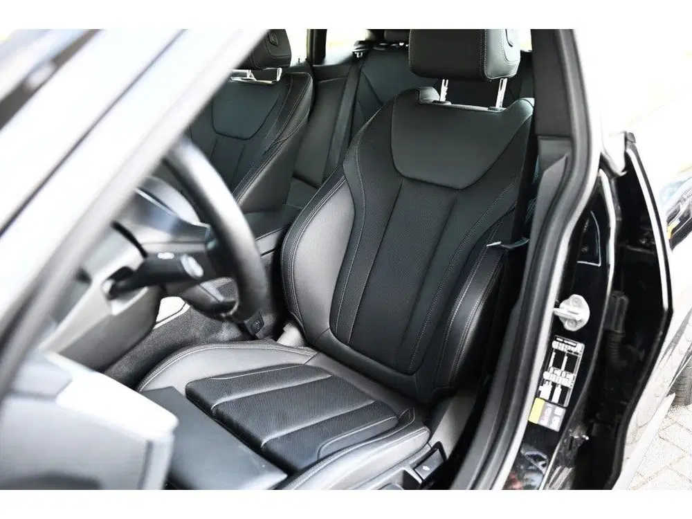 BMW i4 eDrive40 M Sport uit 2022, foto 9