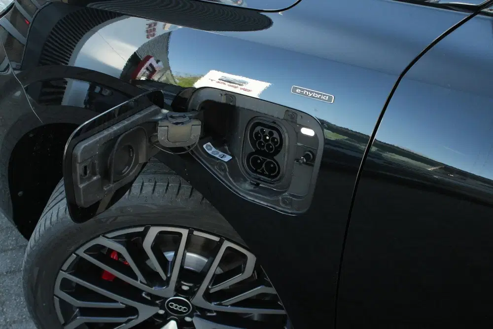 Audi Q3 1.5 e-hybrid 272pk S Edition uit 2026, foto 14