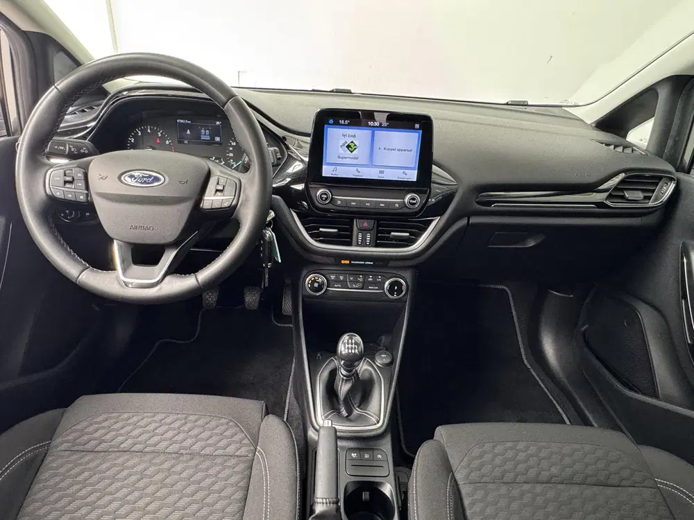 Ford Fiesta 1.0 EcoBoost Titanium uit 2024, foto 3