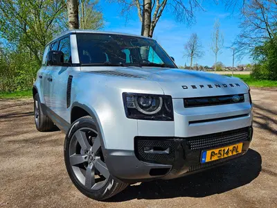Land Rover Defender 2.0 P400e 110 ACC uit 2021