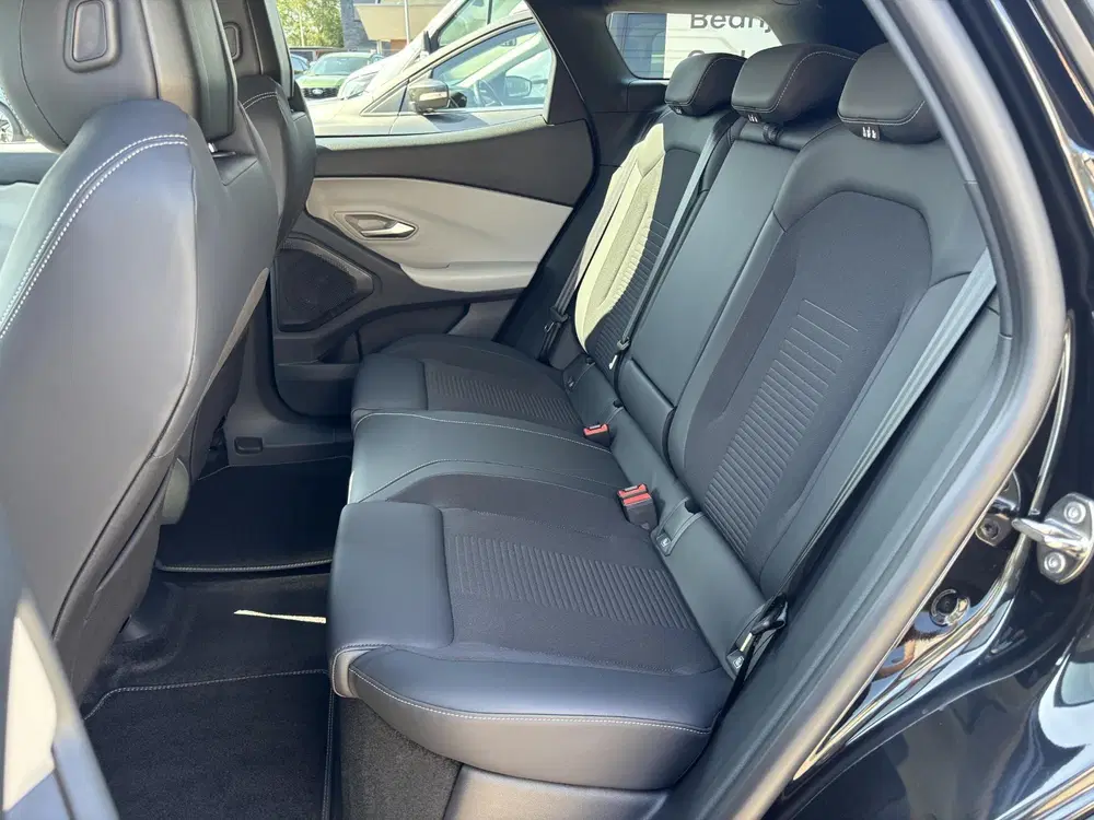 Ford Explorer Select Extended Range RWD 79 kWh uit 2026, foto 10