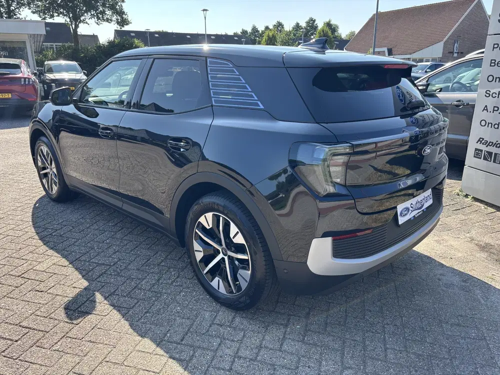 Ford Explorer Select Extended Range RWD 79 kWh uit 2026, foto 5