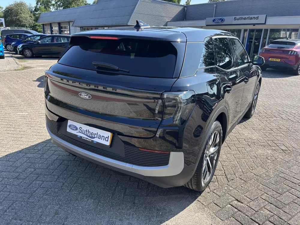 Ford Explorer Select Extended Range RWD 79 kWh uit 2026, foto 7