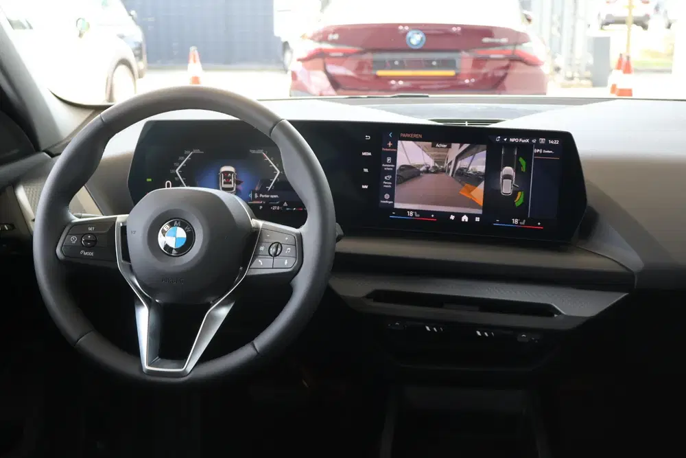 BMW 1-serie 120 M Sport Design Edition uit 2026, foto 11