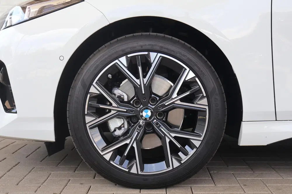 BMW 1-serie 120 M Sport Design Edition uit 2026, foto 7