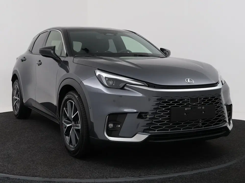 Lexus LBX Emotion 2WD uit 2026, foto 15