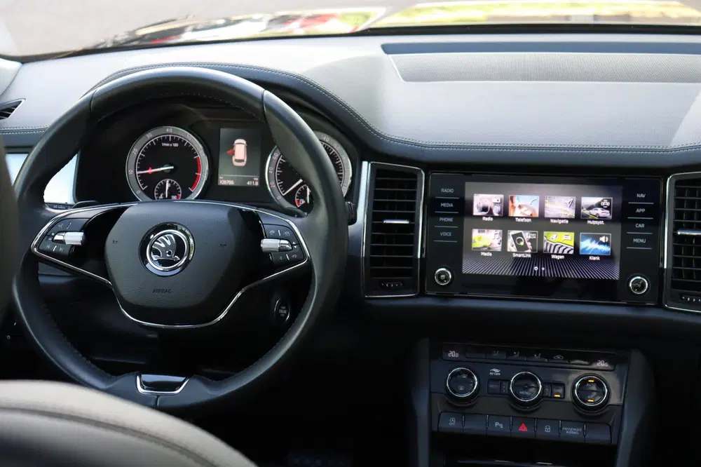 Skoda Kodiaq 1.5 TSI Business Ed orgNL schuifdak camera uit 2022, foto 14