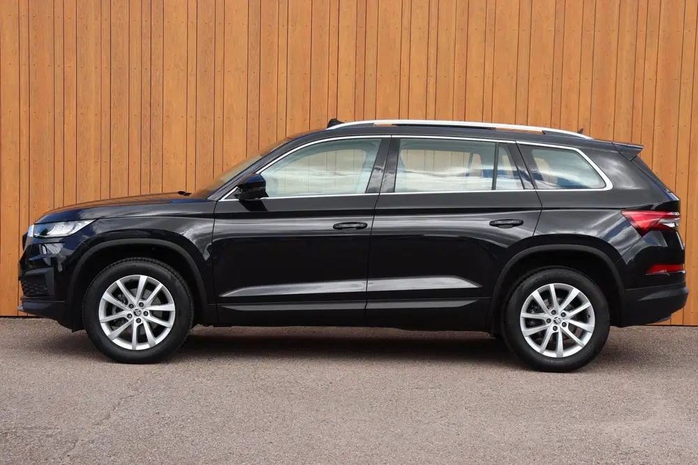 Skoda Kodiaq 1.5 TSI Business Ed orgNL schuifdak camera uit 2022, foto 3