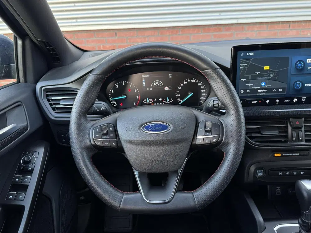 Ford Focus 1.0 EcoBoost Hybrid ST Line X uit 2024, foto 14