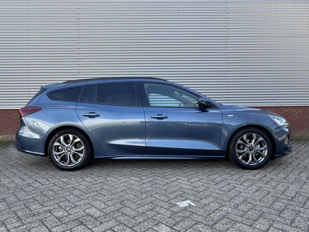 Ford Focus 1.0 EcoBoost Hybrid ST Line X uit 2024, foto 5