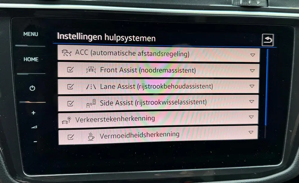 Volkswagen Tiguan 1.5 TSI R-Line Business+ R-Line uit 2021, foto 13