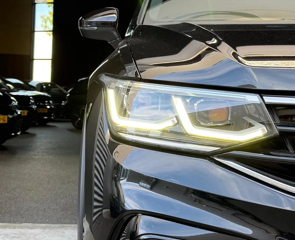 Volkswagen Tiguan 1.5 TSI R-Line Business+ R-Line uit 2021, foto 15