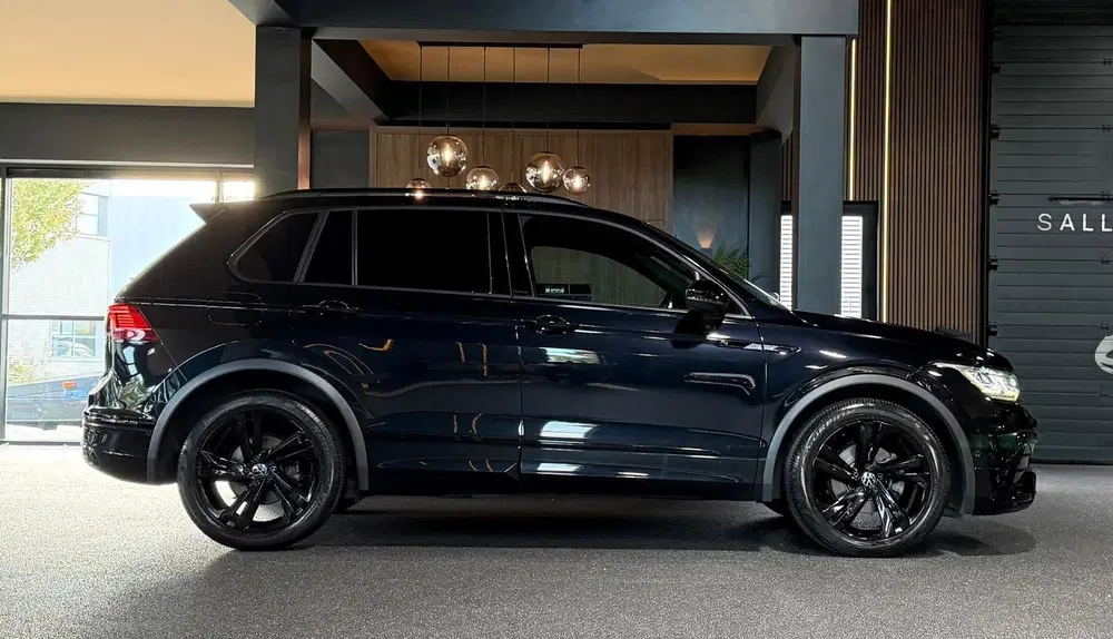 Volkswagen Tiguan 1.5 TSI R-Line Business+ R-Line uit 2021, foto 7
