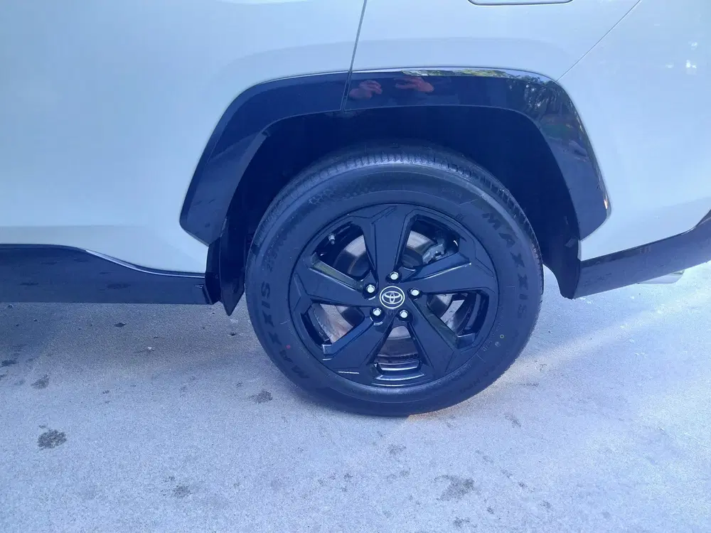 Toyota RAV 4 2.5 Hybrid AWD Bi-Tone ADAPT CRUISE CAMERA uit 2019, foto 15