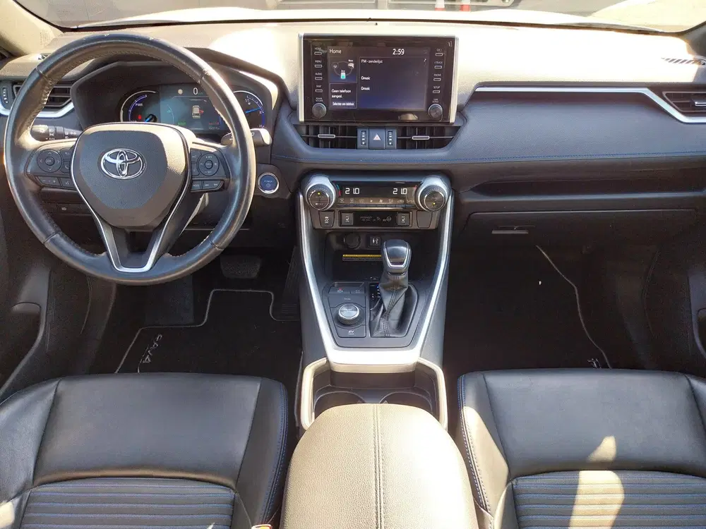 Toyota RAV 4 2.5 Hybrid AWD Bi-Tone ADAPT CRUISE CAMERA uit 2019, foto 5
