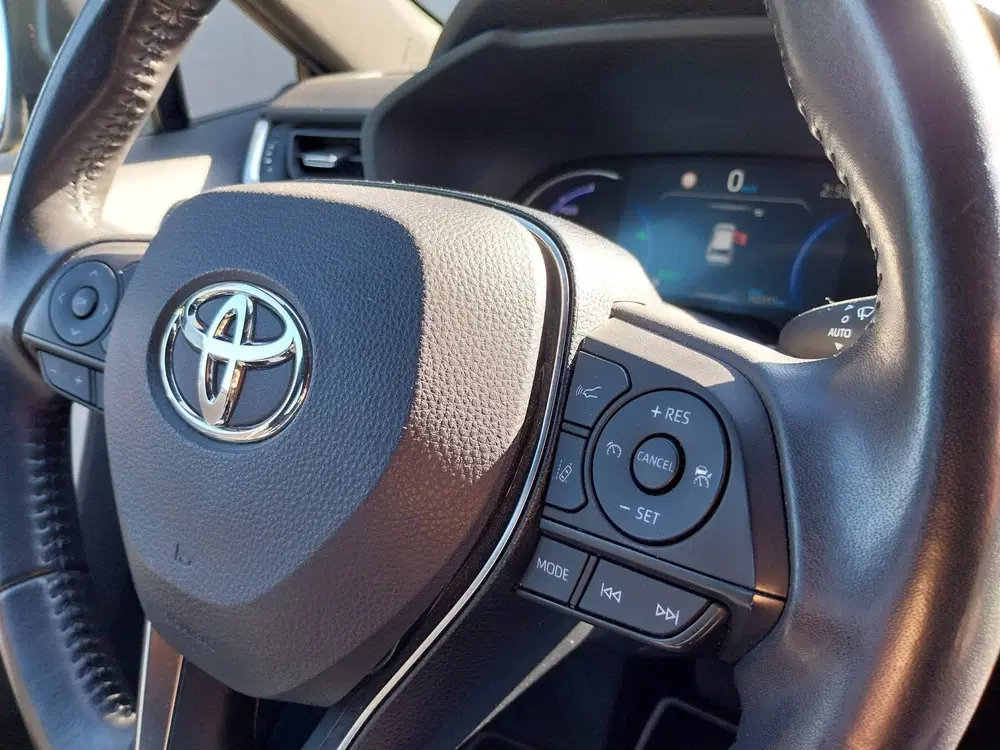 Toyota RAV 4 2.5 Hybrid AWD Bi-Tone ADAPT CRUISE CAMERA uit 2019, foto 9