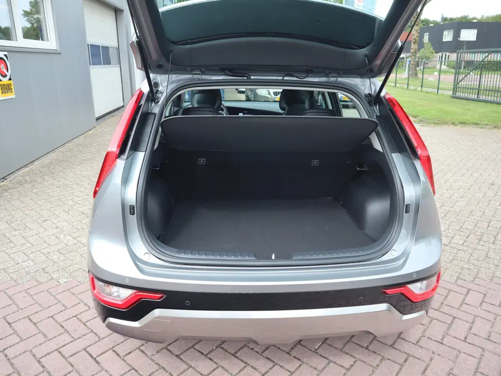 Kia Niro 1.6 GDi Hybrid DynamicLine uit 2024, foto 13