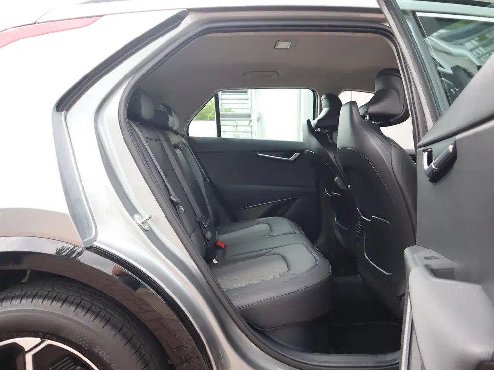 Kia Niro 1.6 GDi Hybrid DynamicLine uit 2024, foto 15