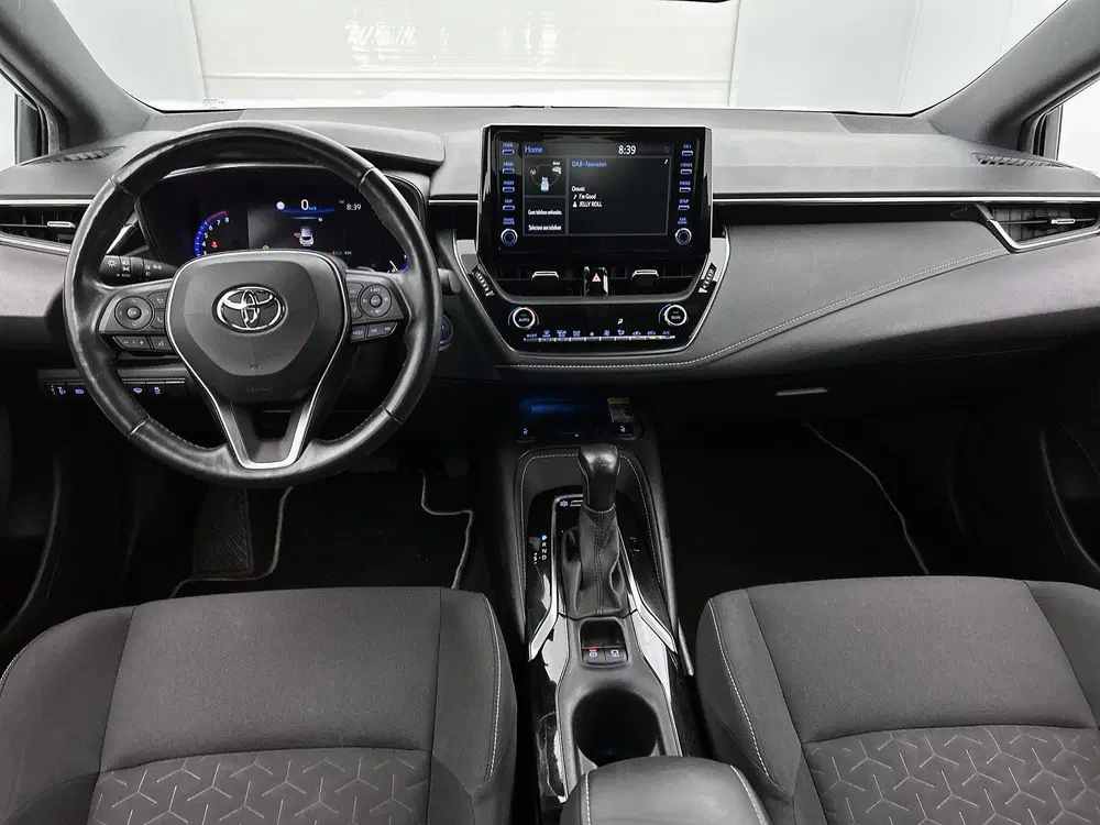 Toyota Corolla 2.0 Hybrid Style Bi-Tone uit 2020, foto 4