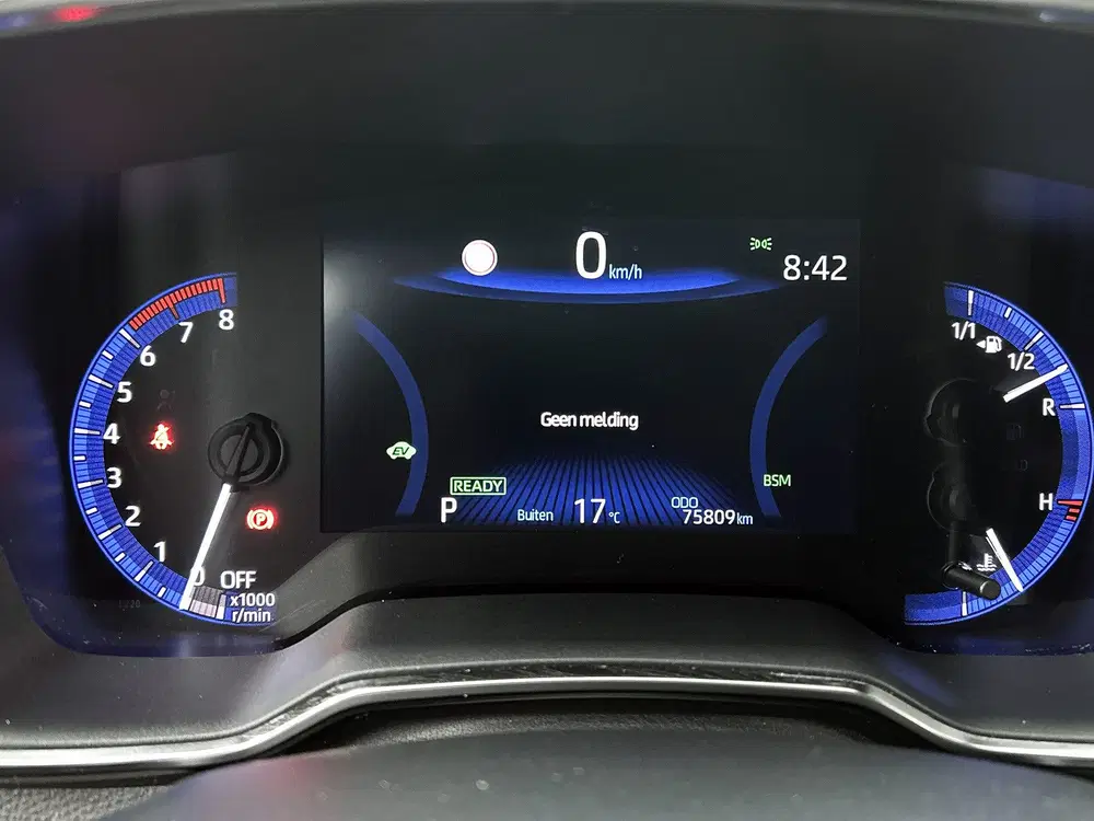 Toyota Corolla 2.0 Hybrid Style Bi-Tone uit 2020, foto 5