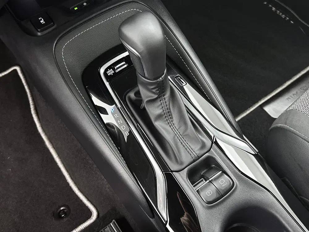 Toyota Corolla Hybrid 140 Dynamic uit 2025, foto 11