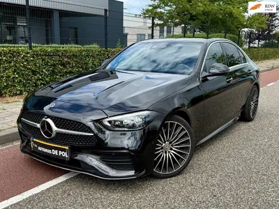 Mercedes-Benz C-Klasse 300 AMG Line DISTRONIC Actieve Stuur uit 2021