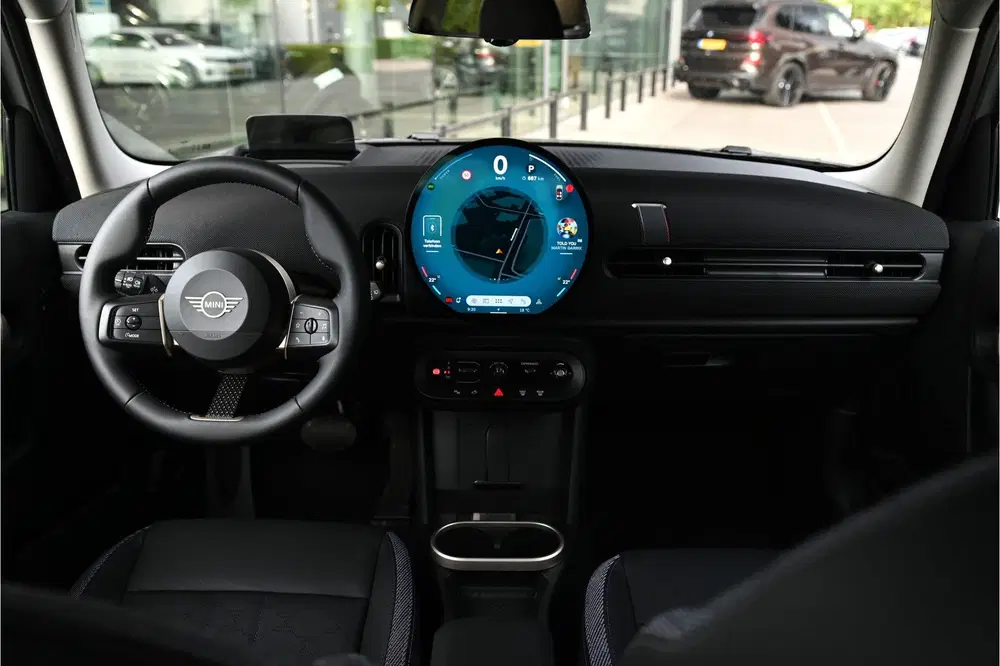 Mini Hatchback Cooper C Automaat uit 2025, foto 4