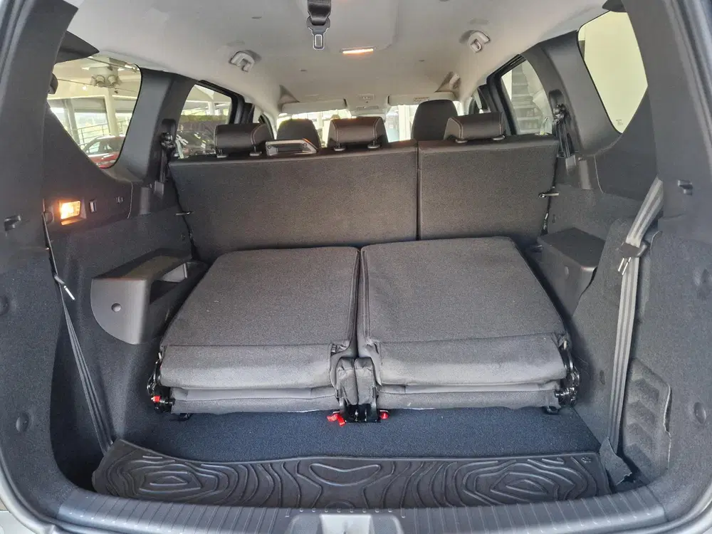 Dacia Jogger 1.0 TCe 110 limited edition 7p. uit 2026, foto 8
